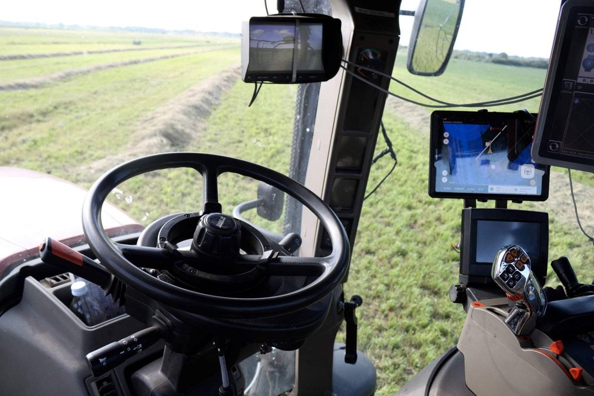9 high-tech machineries used by large scale farmers