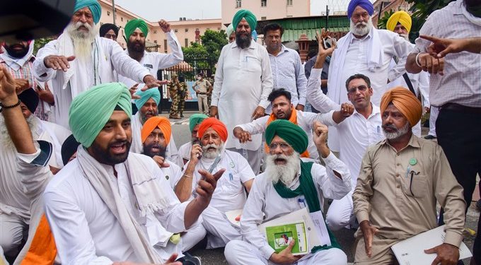 Farmer unions asked to respond within a day on Centre’s proposal