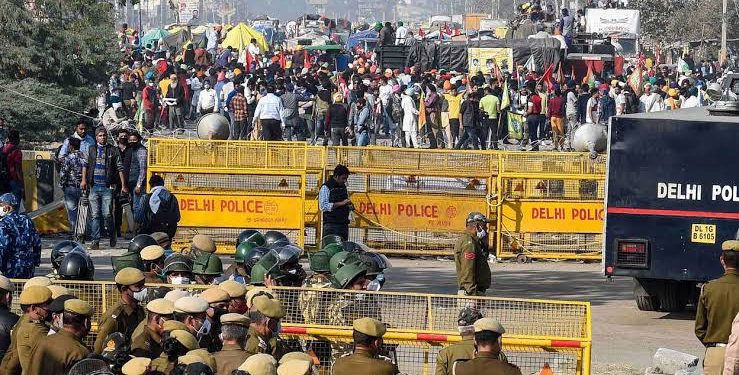 Republic Day Farmers’ tractor rally turns violent; farmers allege police brutality