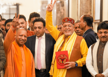 UP government needs to balance the investment between the common expenditure and budget allotment