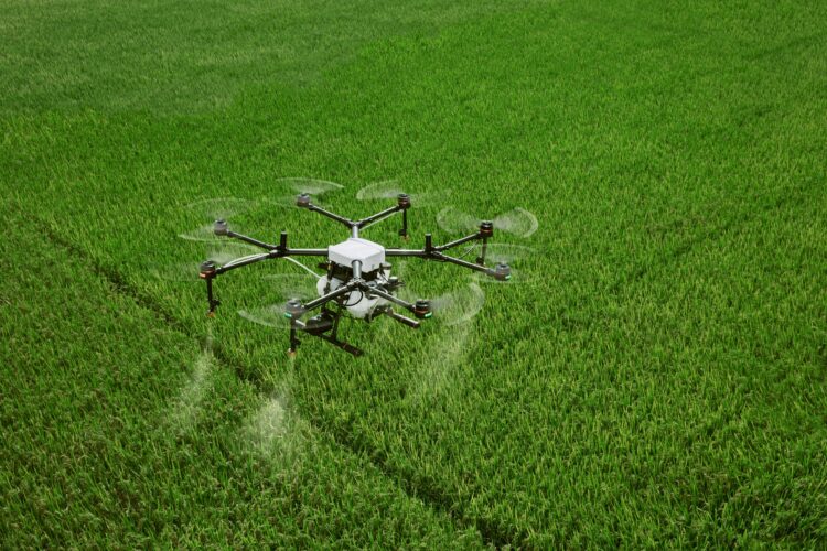 The-role-of-artificial-intelligence-in-agriculture-and-how-it-is-being-used-to-improve-crop-yields-and-reduce-costs-theagrotechdaily