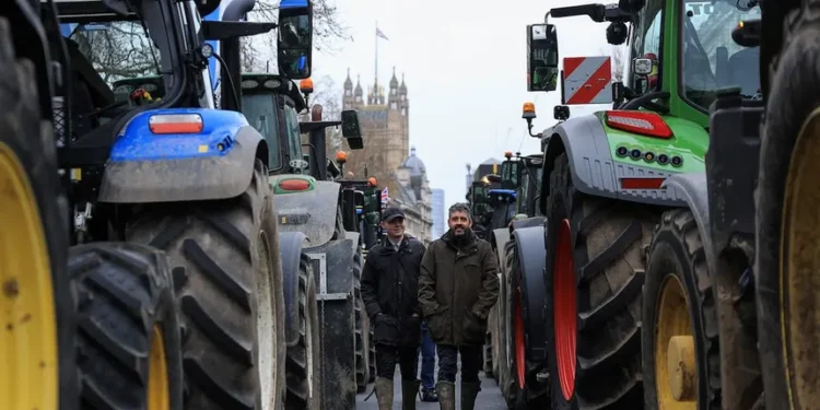 Right to Repair Revolution Bypasses UK: How British Farmers Are Being Left Behind as EU and US Secure Tractor Access